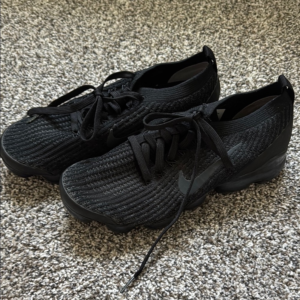 Nike Women’s Black Vapormax